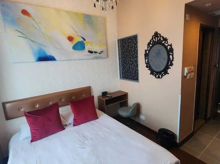 هتل Best Western  Causeway Bay