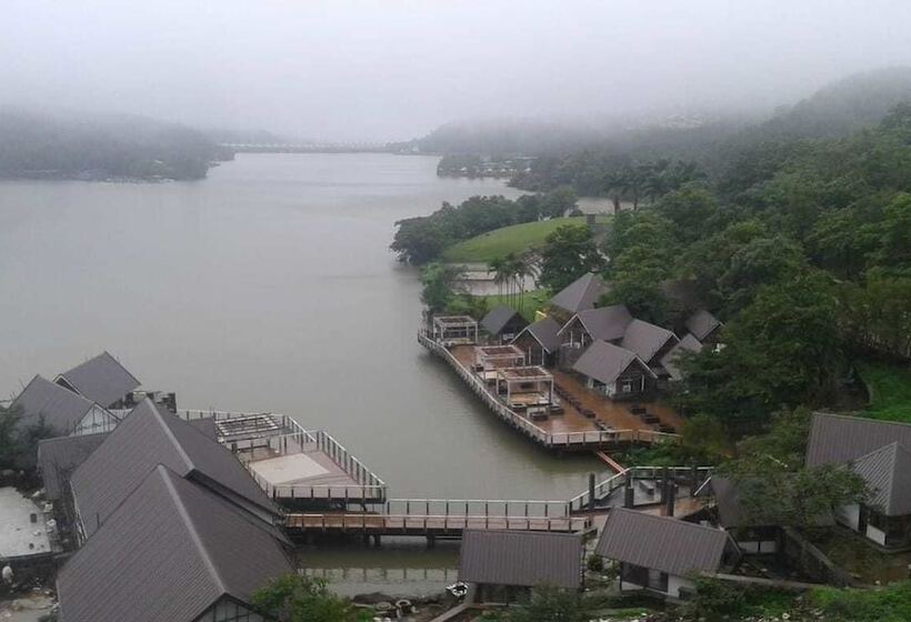 Отель Juvana Resort & Spa