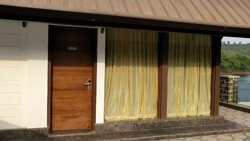 Hotelli Juvana Resort & Spa