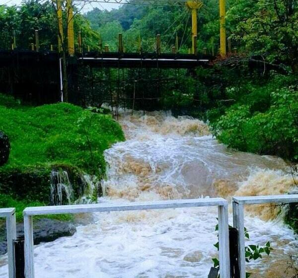 Отель Juvana Resort & Spa