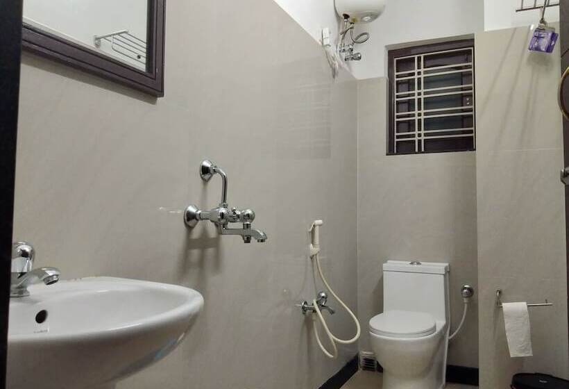 فندق Krishna Kunja  A Quiet & Peaceful Stay