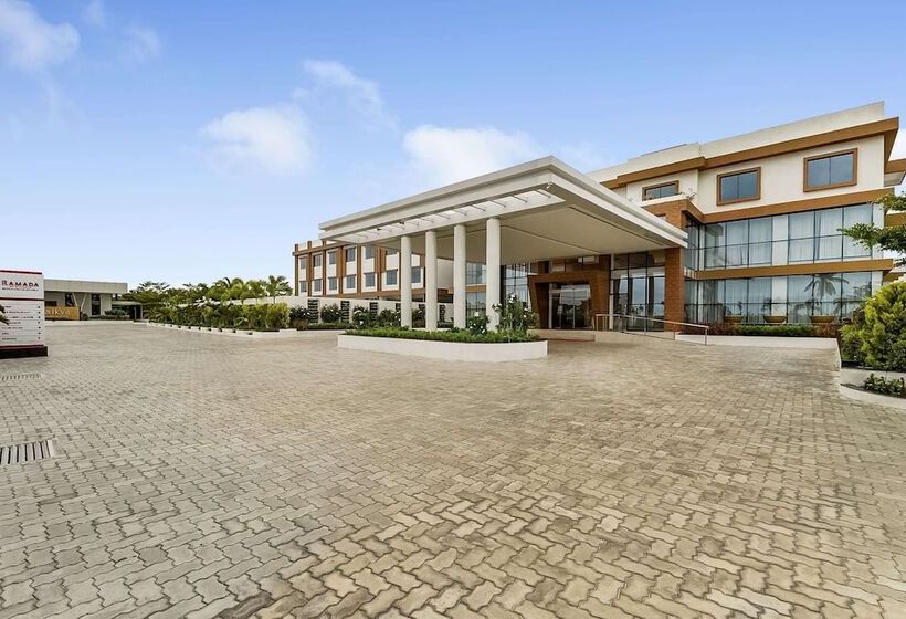 هتل Ramada By Wyndham Bengaluru Yelahanka