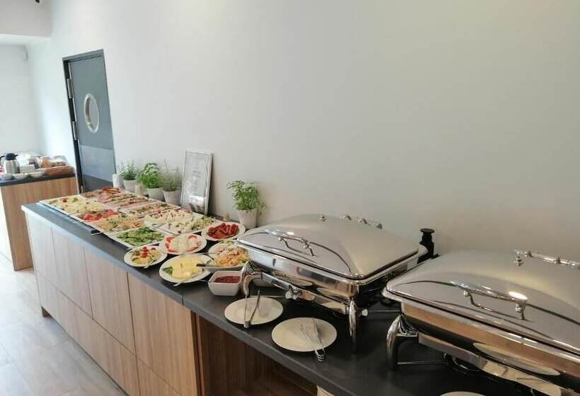 בית מלון כפרי Welle Resort