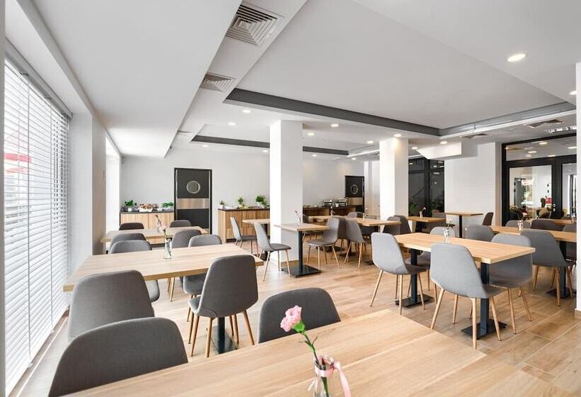 בית מלון כפרי Welle Resort