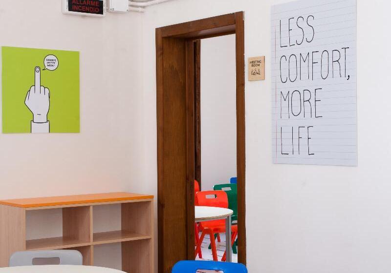 Lobby Collective Hostel  Lecce