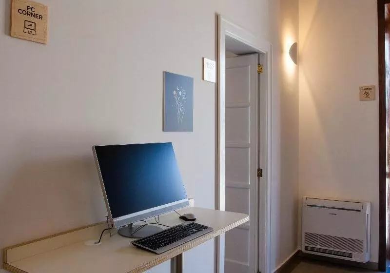 Lobby Collective Hostel  Lecce