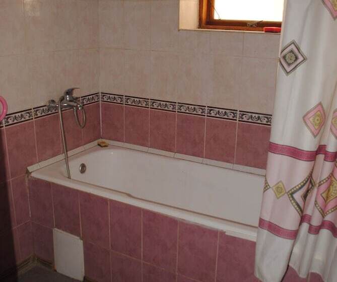 پانسیون Guest House Vera