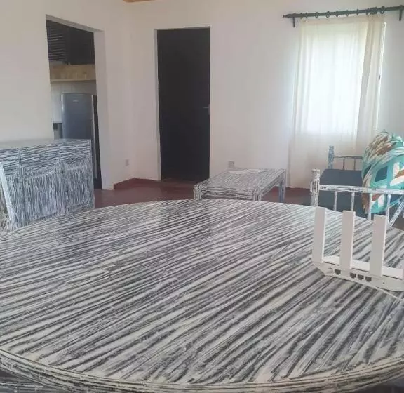 Wayside Beach Apartments