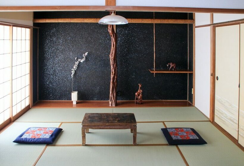 Bed and Breakfast Beppu Kannawa Onsen Hiromiya