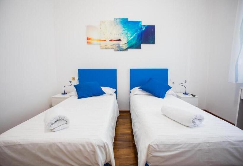 تختخواب و صبحانه Affittacamere Le Camere Di Porta San Felice   Self Check In