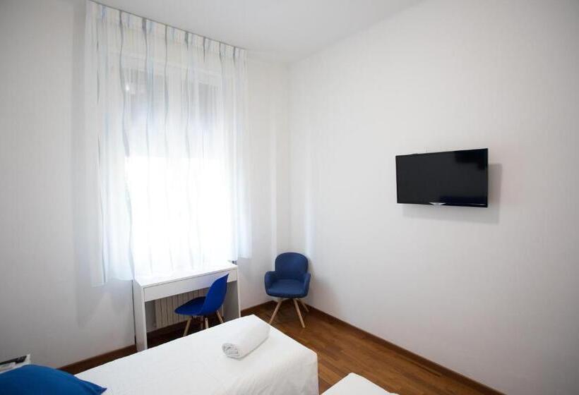 تختخواب و صبحانه Affittacamere Le Camere Di Porta San Felice   Self Check In