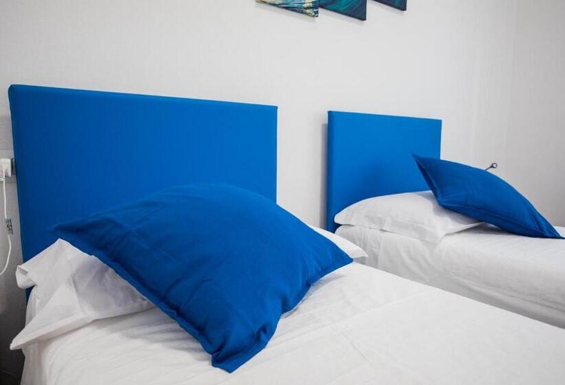 تختخواب و صبحانه Affittacamere Le Camere Di Porta San Felice   Self Check In