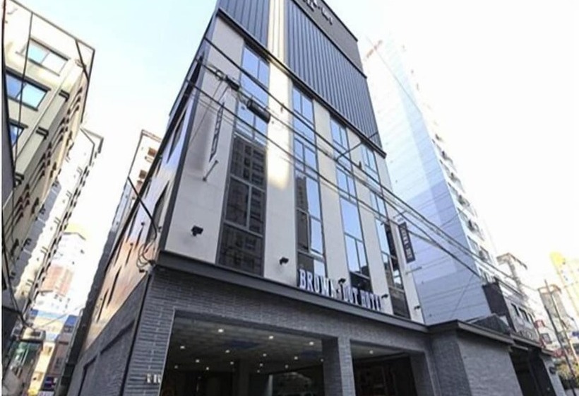 Brown Dot Hotel Yeonsan