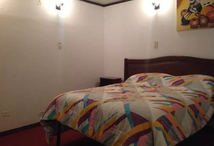 Gh Hoteles Riobamba