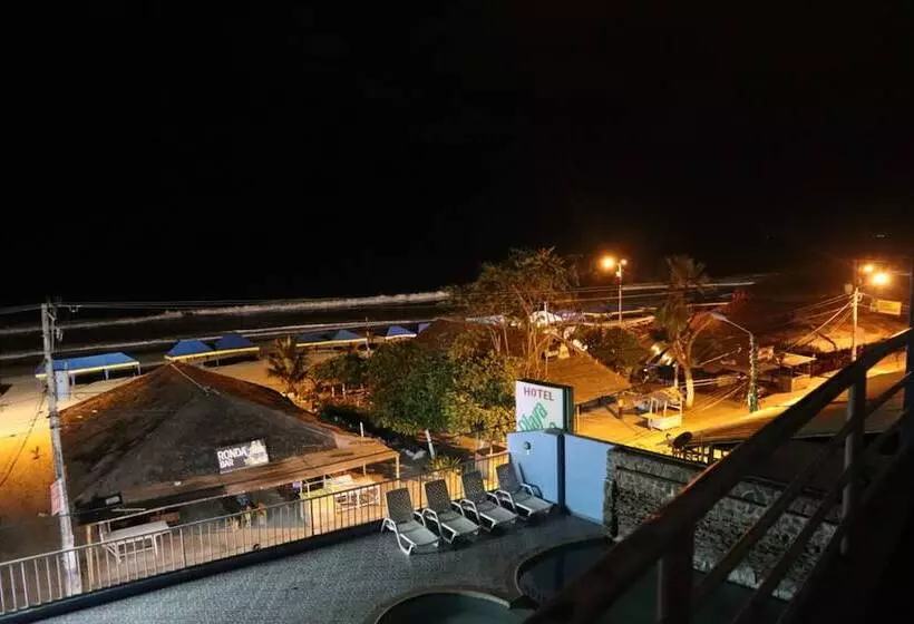 Hotelli Atacames Inn