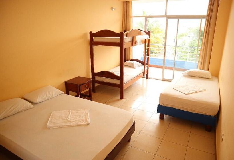 Hotel Atacames Inn