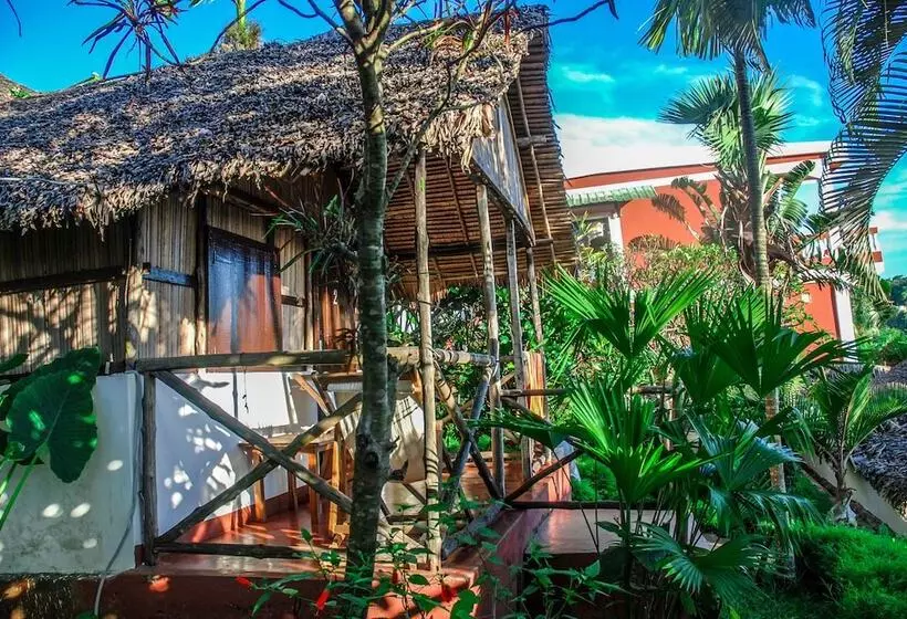 هتل Coucher De Soleil