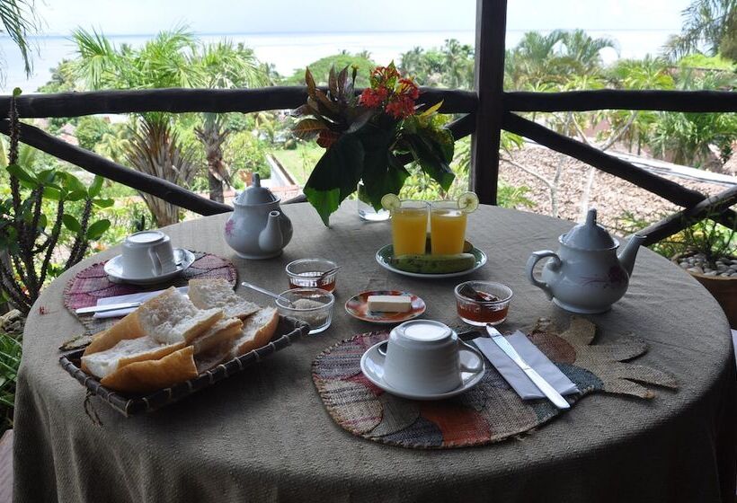 هتل Coucher De Soleil