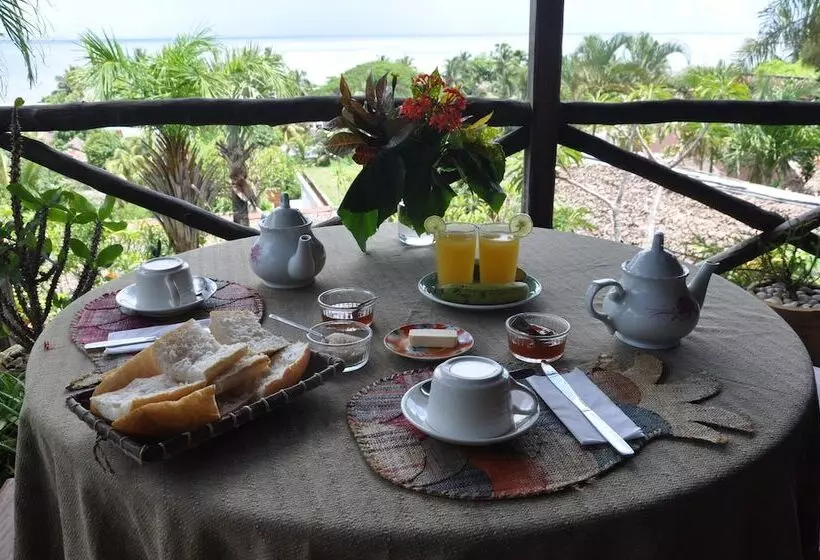 هتل Coucher De Soleil