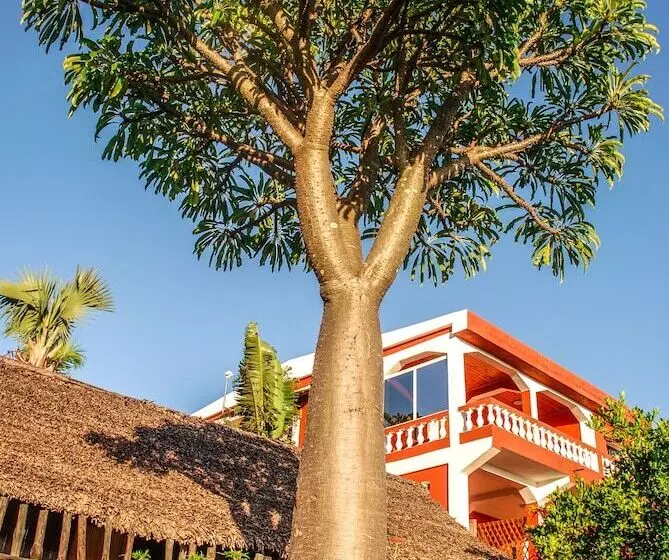 هتل Coucher De Soleil