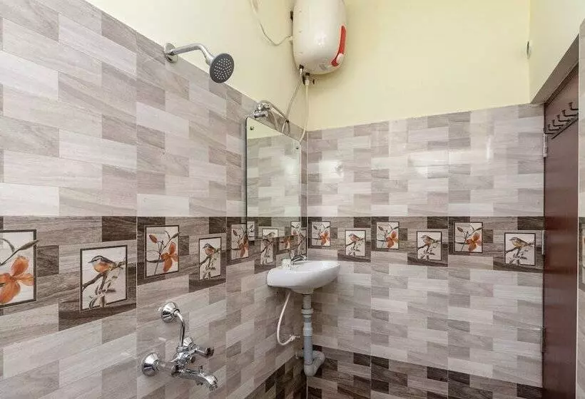 ホテル Deepam Resort By Oyo Rooms