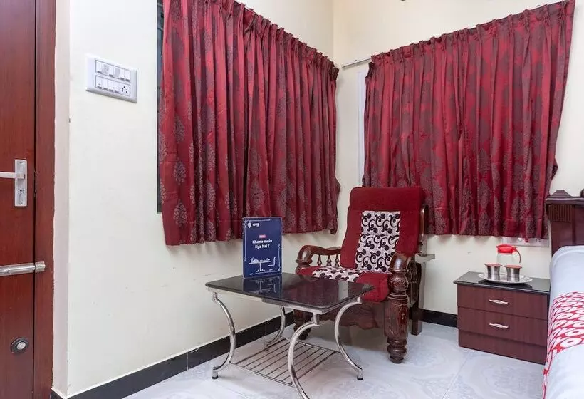 ホテル Deepam Resort By Oyo Rooms