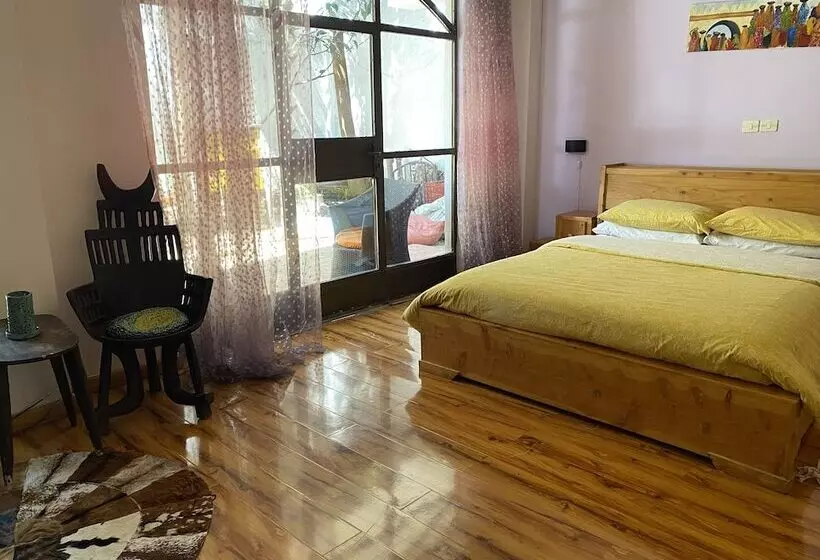 هتل Kefetew Guest House