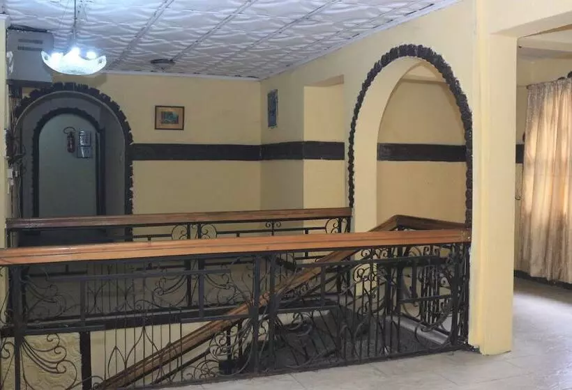 هتل Nima Suites