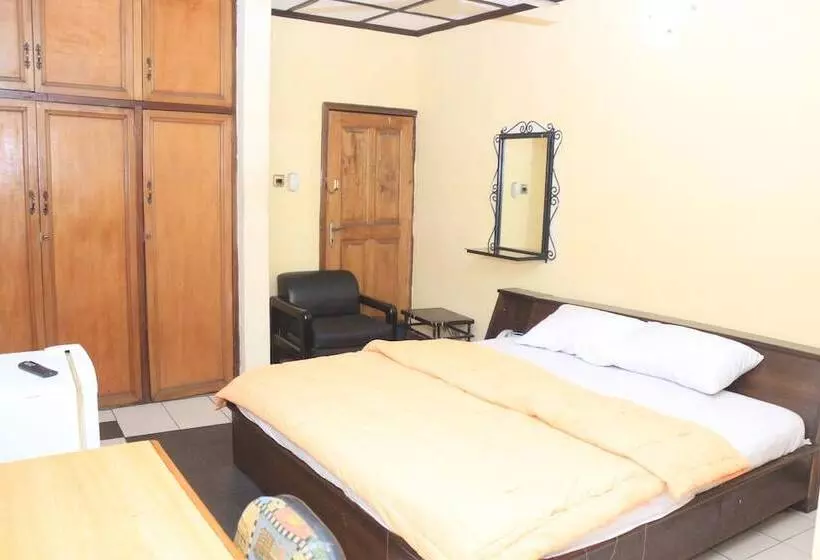 هتل Nima Suites