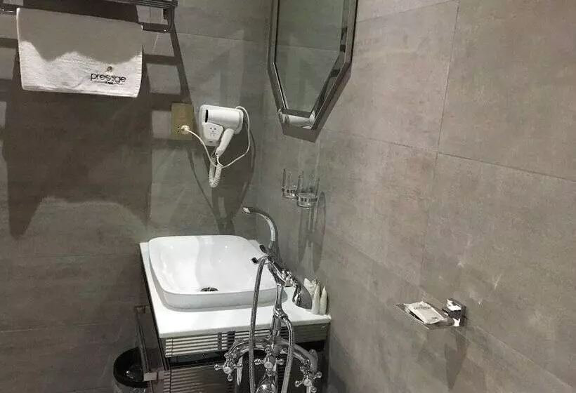 هتل Prestige