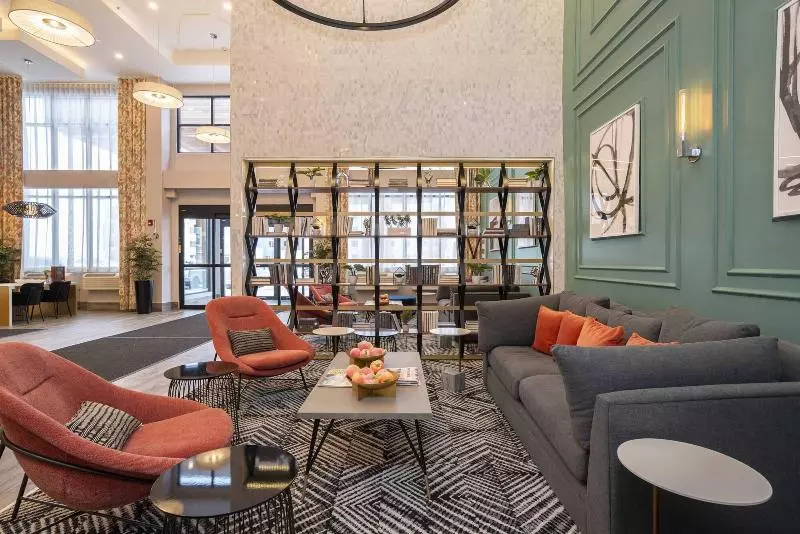 ホテル Sandman Signature Sherwood Park