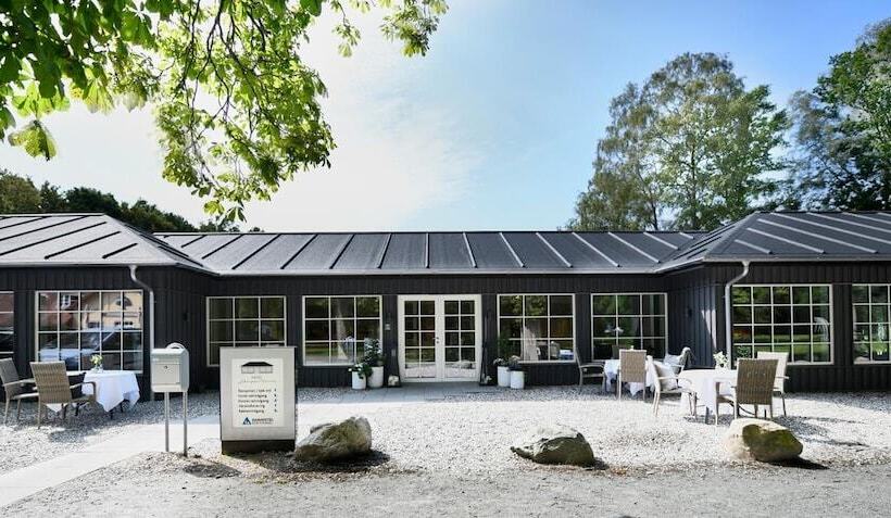 בית מלון כפרי Skovpavillonen