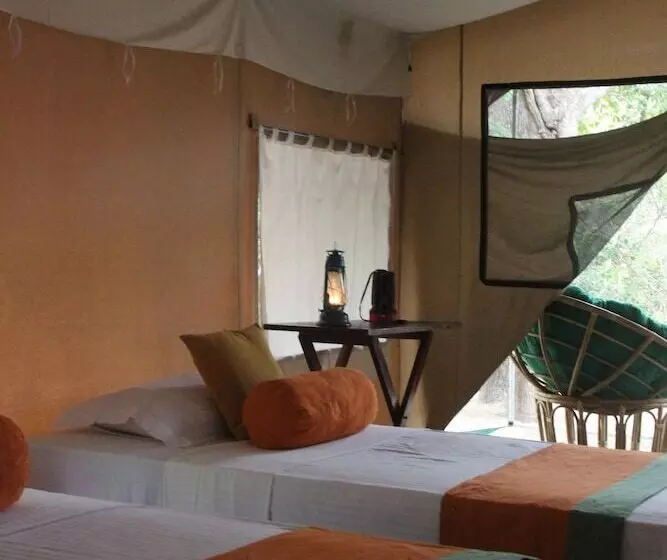 هتل Wilderness Camping Yala