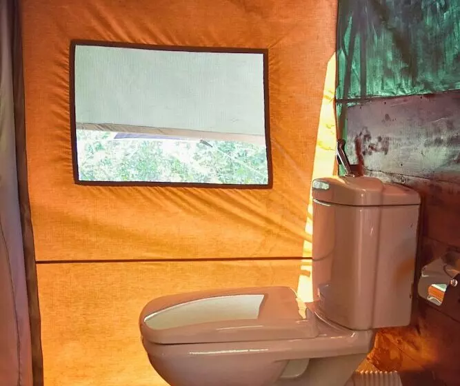 هتل Wilderness Camping Yala