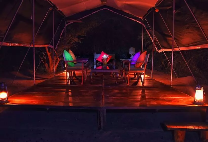 هتل Wilderness Camping Yala