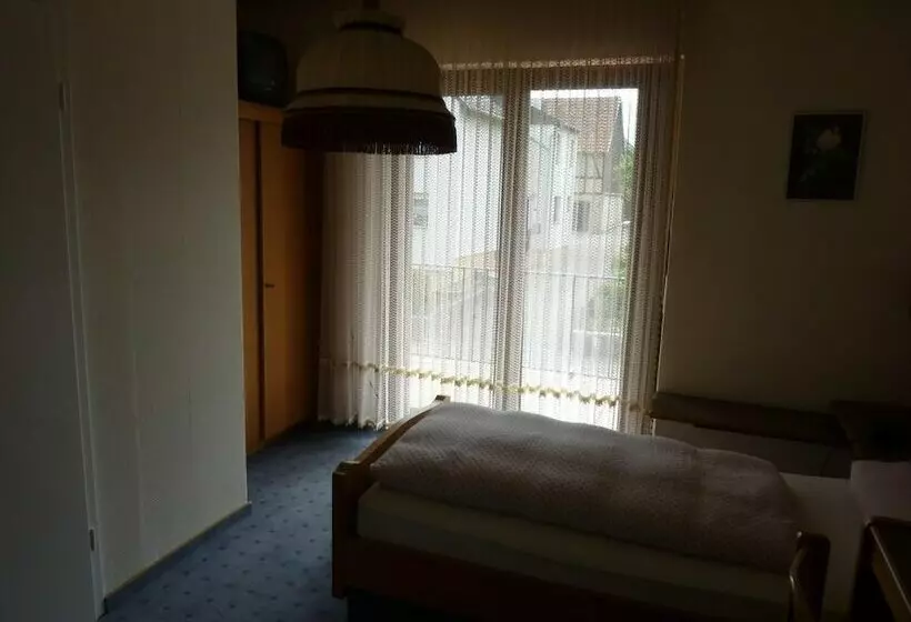 Majatalo Gast  Und Gästehaus Simon