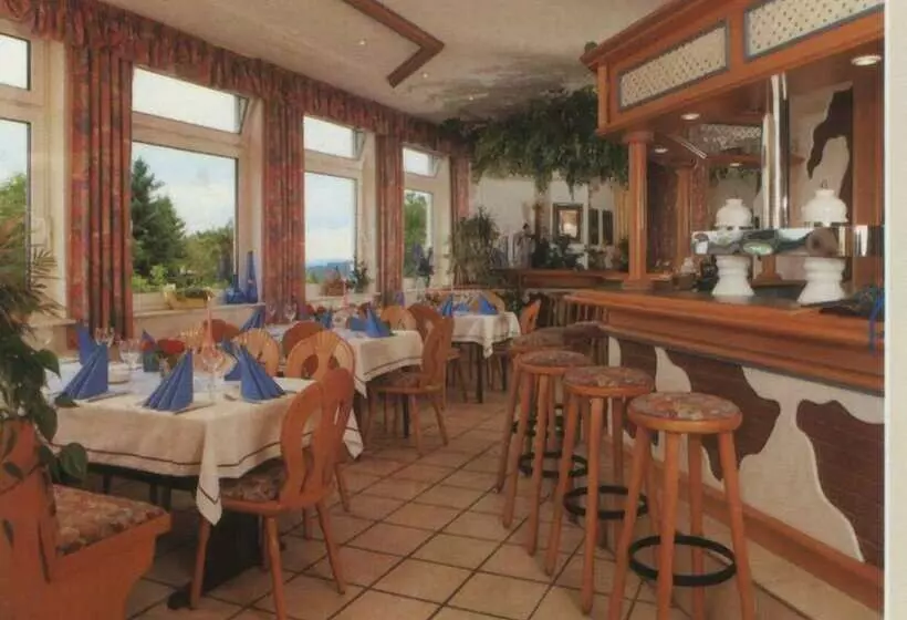 Majatalo Gast  Und Gästehaus Simon