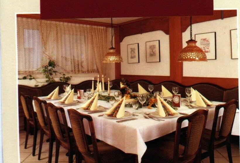 Pensione Gast  Und Gästehaus Simon