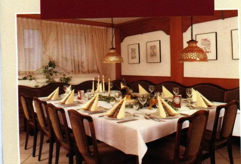 Majatalo Gast  Und Gästehaus Simon