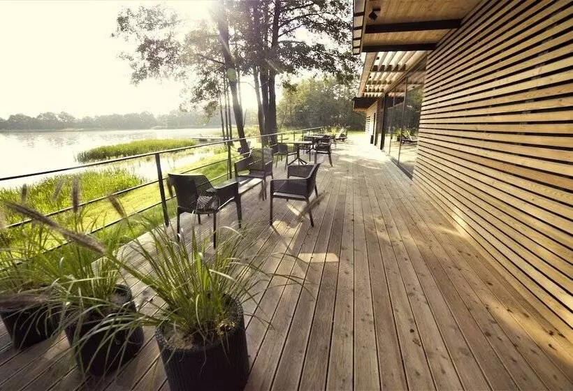 Majatalo Pałac Warlity