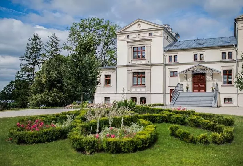 Majatalo Pałac Warlity