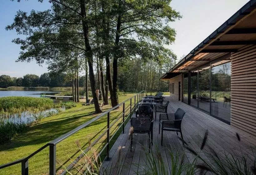 Majatalo Pałac Warlity