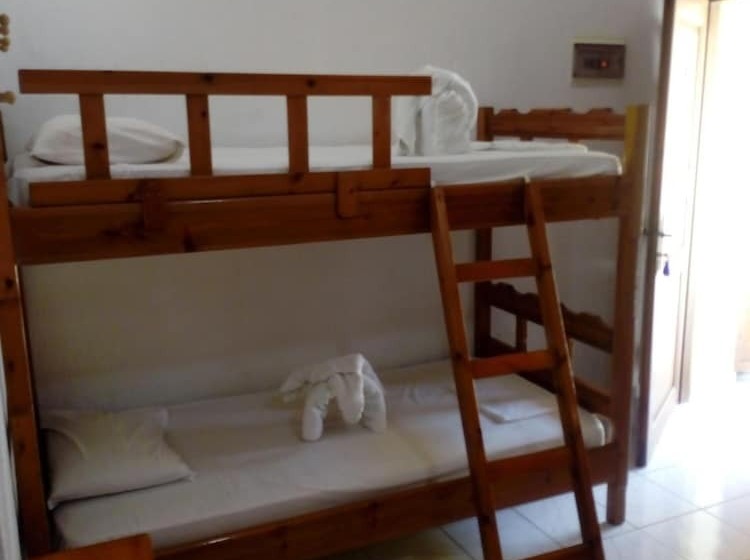 پانسیون Villa Sandra