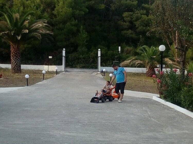 پانسیون Villa Sandra