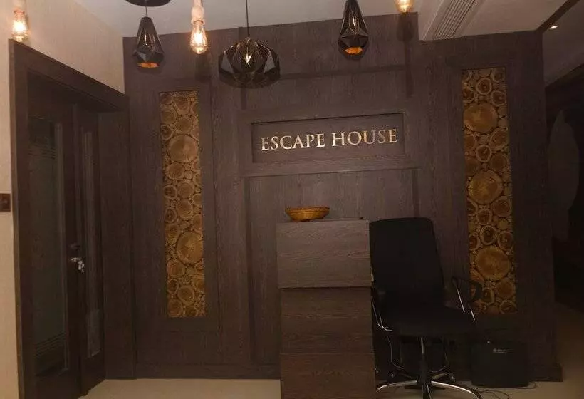 Summerset Continental Hotel By Usuma