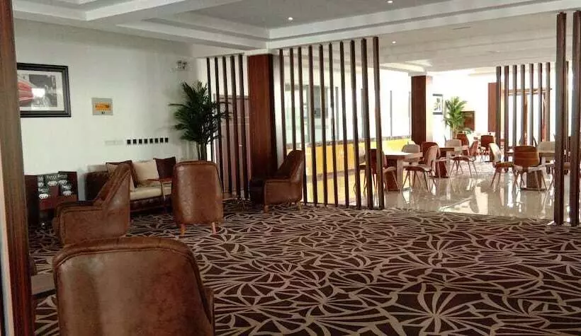 Summerset Continental Hotel By Usuma