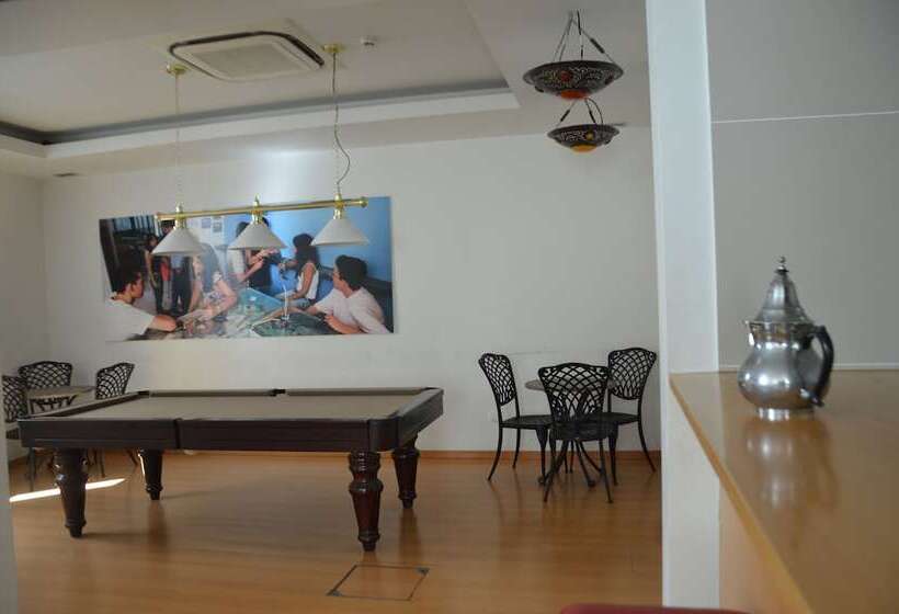 Hi Tavira Pousada Juventude   Hostel