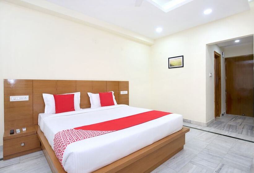 Hotel Capital O 12767  Grand Chinar