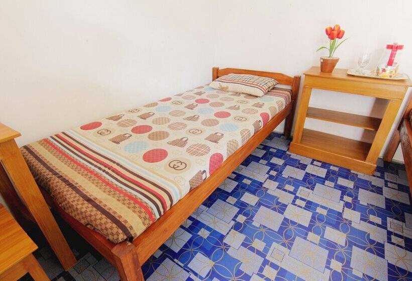 בית מלון כפרי Griya Godean Syariah Yogyakarta