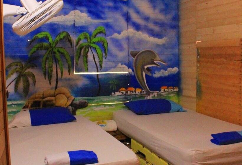 هتل Nuestros Tres Tesoros